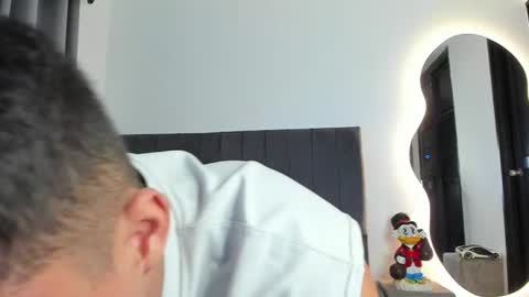 Snapshot of jamesowenn chatting on August 2026 01:09:01 AM James Owenn online show from August 2026 01:09:01 AM
