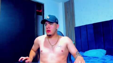 Jamezprada online show from September 2025 12:37:01 PM