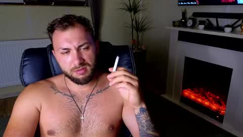 Snapshot of jamienoxus chatting on May 2026 05:25:02 AM Robbie online show from May 2026 05:25:02 AM