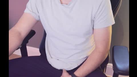 Snapshot of jammyedge chatting on January 2026 08:50:02 AM Jammy online show from January 2026 08:50:02 AM