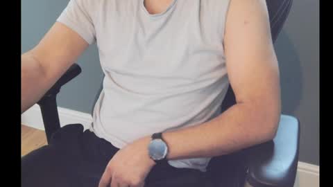 Snapshot of jammyedge chatting on April 2026 09:36:01 AM Jammy online show from April 2026 09:36:01 AM