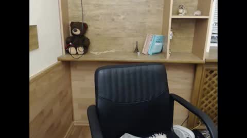 janaloveli online show from May 2026 08:17:01 PM