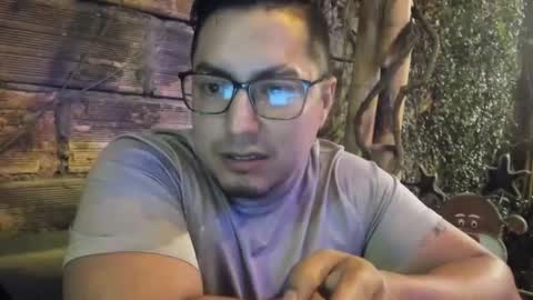 Snapshot of jancohot chatting on January 2026 04:29:02 AM jancohot online show from January 2026 04:29:02 AM