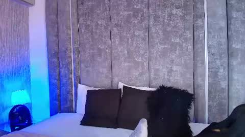 janedaviss online show from August 2026 08:08:01 PM