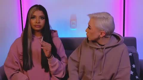 Snapshot of janehart_ chatting on February 2025 01:57:01 AM Jane online show from February 2025 01:57:01 AM