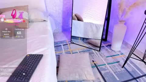Snapshot of jannafoxx_ chatting on April 2026 06:54:02 PM online show from April 2026 06:54:02 PM