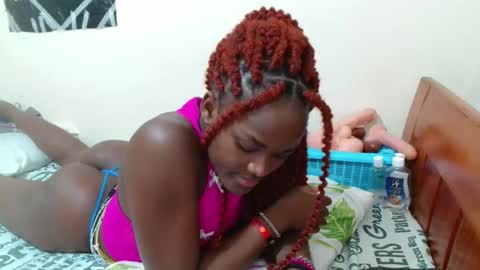 Jannie online show from April 2026 09:01:02 PM