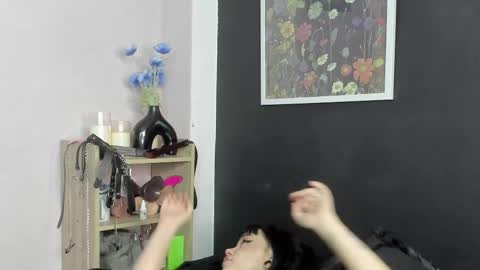 Maria online show from November 2025 02:09:01 AM