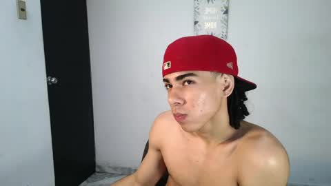Snapshot of jash_7 chatting on May 2026 08:43:01 AM jash online show from May 2026 08:43:01 AM