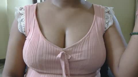 Snapshot of jasmeen_love143 chatting on July 2026 08:04:02 PM jasmeen online show from July 2026 08:04:02 PM