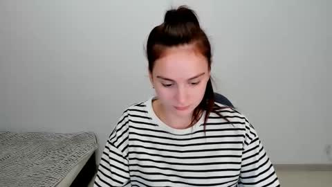 jasmi_girl online show from December 2024 11:54:01 AM