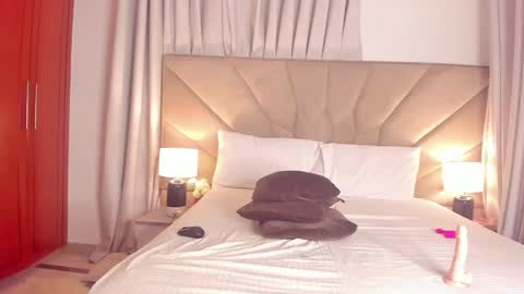 Snapshot of jasmin_melons chatting on May 2026 03:06:02 PM jasmin_melons online show from May 2026 03:06:02 PM