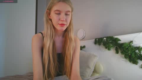 Chloe online show from February 2026 08:30:01 AM