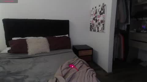 Snapshot of jasmine_019 chatting on May 2026 05:31:02 PM J- next transmission december 4 online show from May 2026 05:31:02 PM
