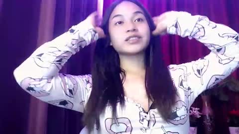 Snapshot of jasmine_arousal chatting on May 2026 01:59:01 PM JASMINE online show from May 2026 01:59:01 PM