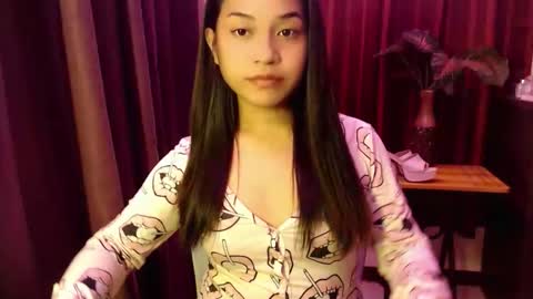 Snapshot of jasmine_arousal chatting on May 2026 11:59:01 AM JASMINE online show from May 2026 11:59:01 AM