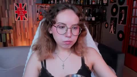 Snapshot of jasminemilko chatting on May 2026 05:15:02 AM Jasmine online show from May 2026 05:15:02 AM