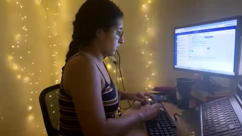 Jasmine online show from March 2026 05:09:02 PM