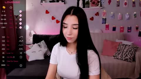 Jasmin online show from May 2026 08:33:01 AM