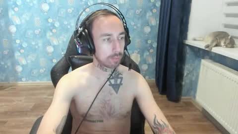 jasonwaker online show from November 2025 08:40:02 PM