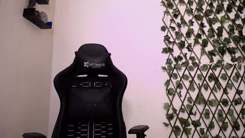 Snapshot of jasson_king01 chatting on February 2026 03:35:02 PM JKing online show from February 2026 03:35:02 PM