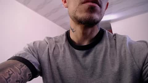 Snapshot of jasson_king01 chatting on April 2026 02:00:02 PM JKing online show from April 2026 02:00:02 PM