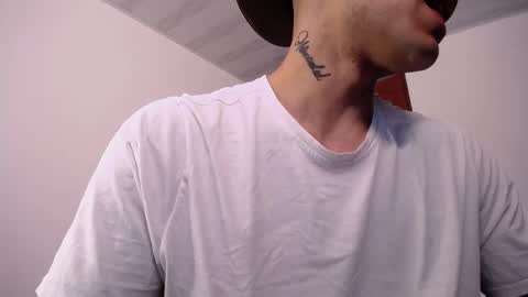 Snapshot of jasson_king01 chatting on April 2026 12:21:01 PM JKing online show from April 2026 12:21:01 PM