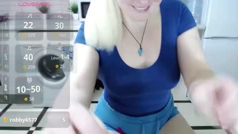 jassyjassypaw online show from December 2025 10:18:02 PM