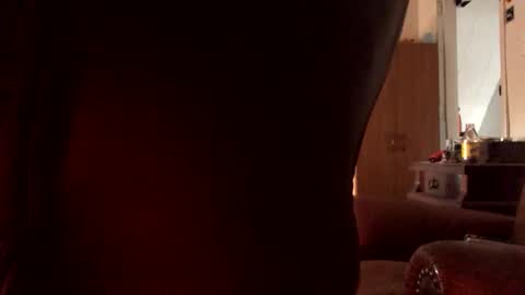 Jaughn Hardaughn online show from November 2025 07:08:02 PM