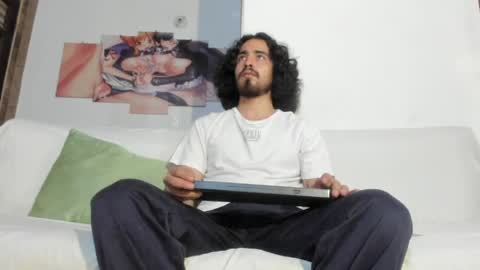 jave_rave online show from May 2026 12:10:02 PM