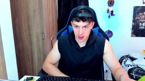 Javier online show from January 2025 06:14:01 PM