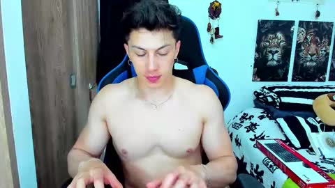 Javier online show from February 2025 09:53:02 PM