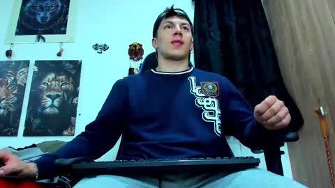 Javier online show from February 2025 05:20:01 AM