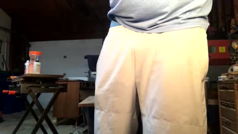 Snapshot of jawssharkparty chatting on October 2025 04:11:01 AM Jaws online show from October 2025 04:11:01 AM