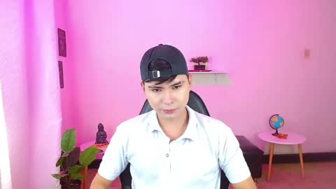 Snapshot of jay_cum18 chatting on May 2026 01:40:01 PM Jay online show from May 2026 01:40:01 PM