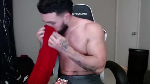 jay_slayz online show from December 2025 03:47:01 AM