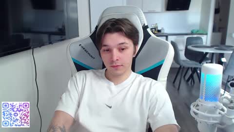 Jayce online show from June 2026 04:37:02 AM