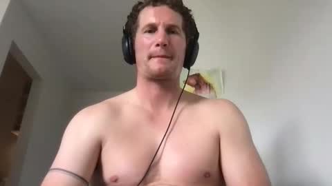 jaycup1989 online show from November 2025 05:48:02 PM