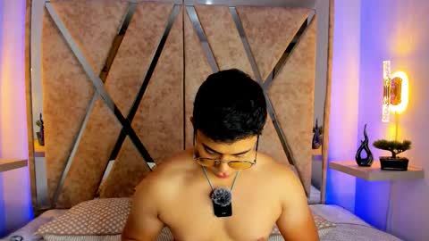 jayd_muscle online show from October 2025 05:41:01 AM