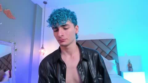 Snapshot of jaydenvillalobos chatting on October 2025 12:50:01 PM jaydenvillalobos online show from October 2025 12:50:01 PM