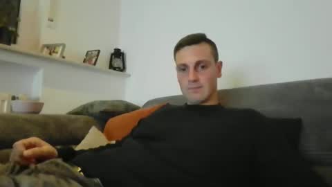 Snapshot of jayfex97 chatting on September 2025 08:22:02 PM jayfex97 online show from September 2025 08:22:02 PM