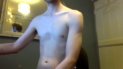 jayis92 online show from April 2026 07:44:02 PM