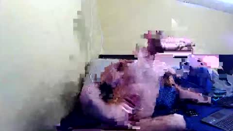 HUngBtmFl online show from February 2026 02:37:02 PM