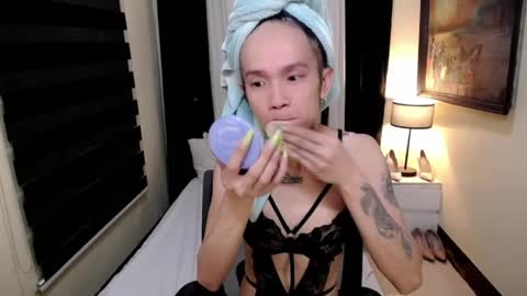 Anne Fox online show from April 2026 06:10:02 AM