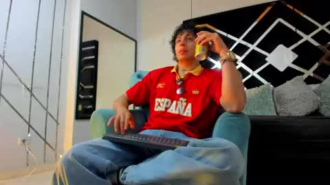 Snapshot of jaytaylorr chatting on July 2026 11:45:02 AM Jay Taylor online show from July 2026 11:45:02 AM