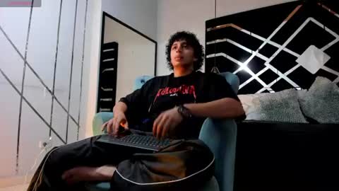 Snapshot of jaytaylorr chatting on July 2026 11:38:01 AM Jay Taylor online show from July 2026 11:38:01 AM