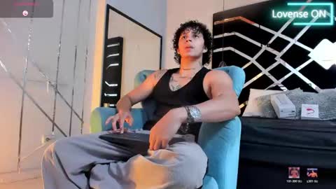 Snapshot of jaytaylorr chatting on July 2026 11:45:02 AM Jay Taylor online show from July 2026 11:45:02 AM