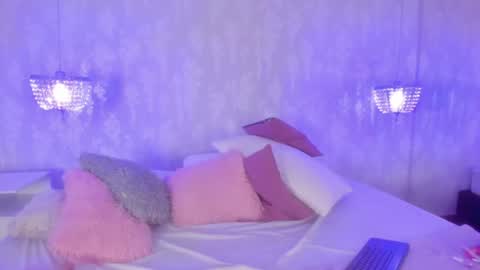 JAZLIN ANGELS online show from July 2026 05:15:01 PM