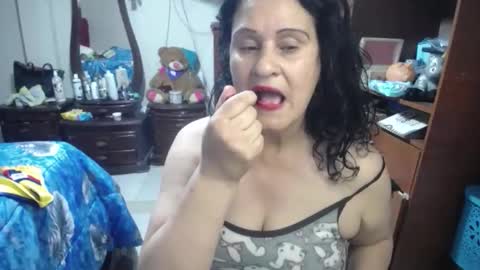 Snapshot of jazmin_rios chatting on May 2026 11:29:01 AM jazmim online show from May 2026 11:29:01 AM