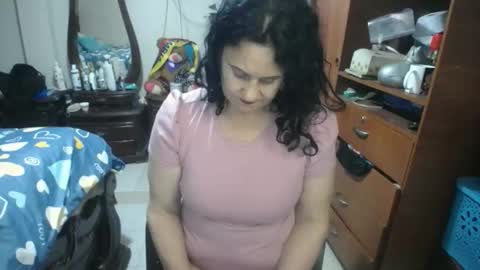 Snapshot of jazmin_rios chatting on May 2026 12:56:01 PM jazmim online show from May 2026 12:56:01 PM
